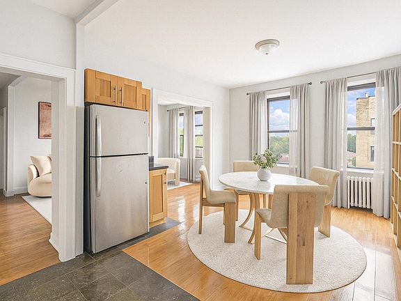 2nd image of 277 Harrison Ave APT E7