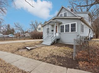 107 N River Rd, Fox River Grove, IL 60021