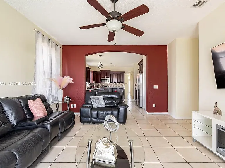 2139 Mallard Creek Cir — Photo 21