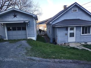 1428 Short St, Nanty Glo, PA 15943