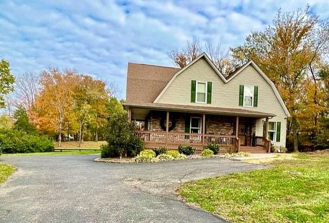 1st image of 12715 Urton Ln #2
