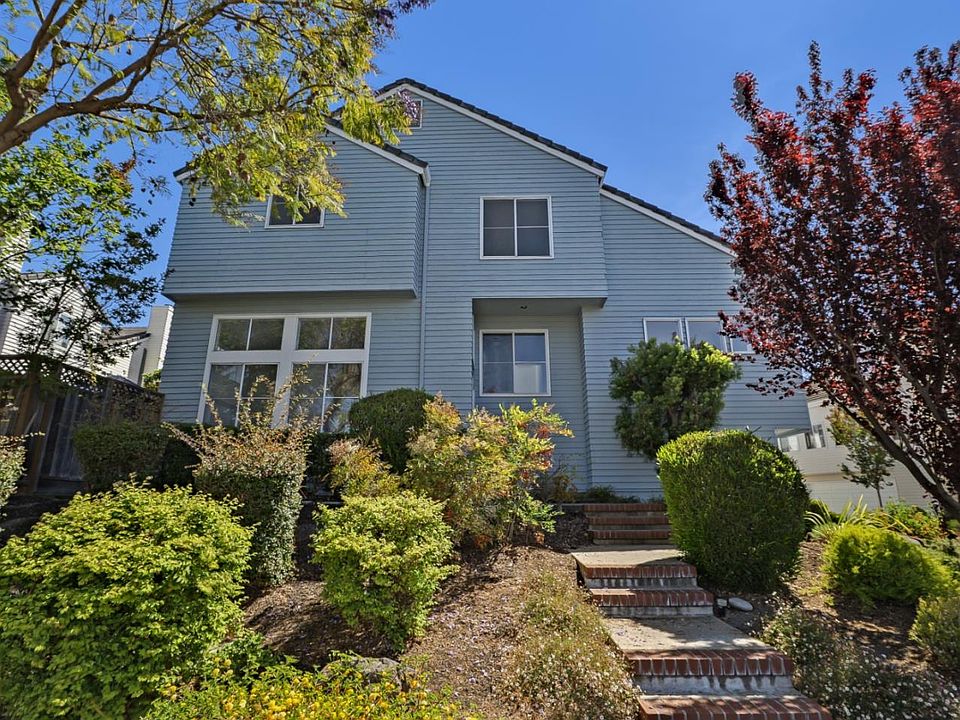 1st image of 2038 Lovell Pl