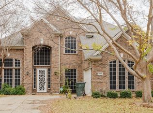 7502 Spicewood Dr, Garland, TX 75044