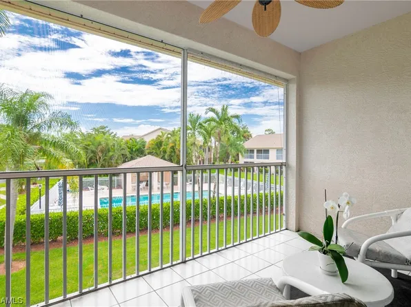 328 Bradstrom Cir APT E201, Naples, FL 34113