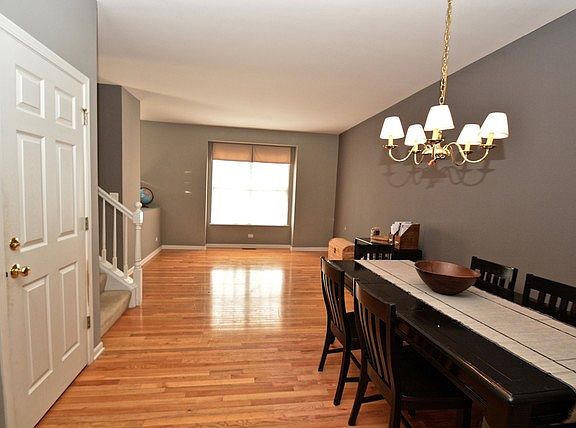 5th image of 219 Willow Blvd Unit 1202-B