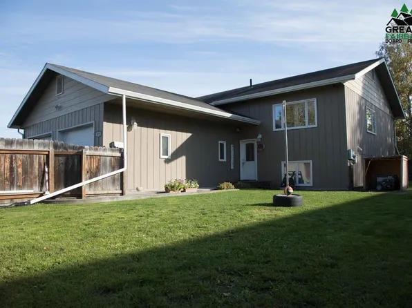 475 Cindy Dr, Fairbanks, AK 99701