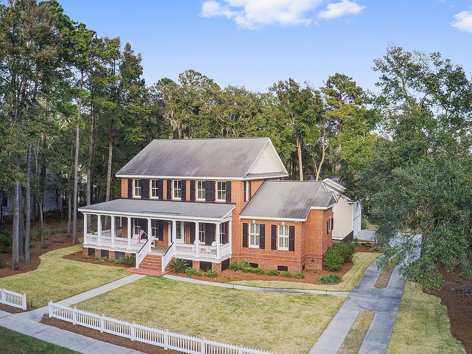 1st image of 310 Beresford Woods Ln