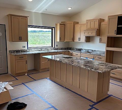 3rd image of 407 Halfaday Dr
