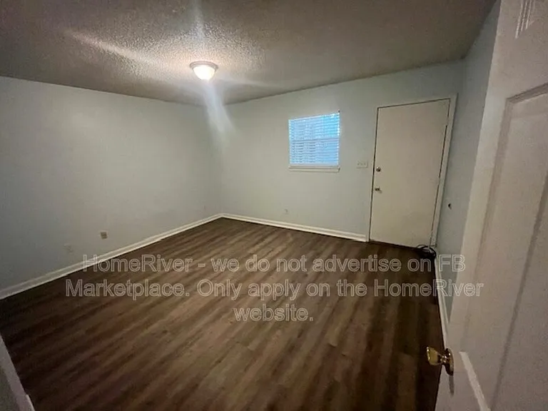 2389 Metzger Dr — Photo 12