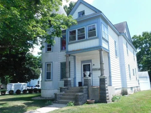 1137 4th Ave, Rockford, IL 61104