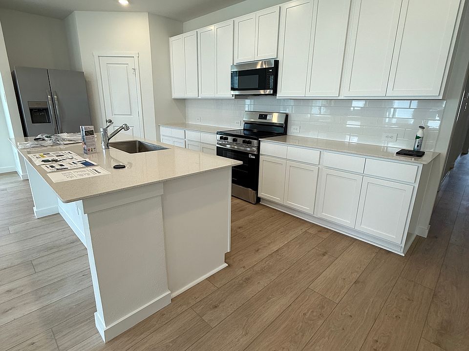 1st image of 5114 Flaxleaf St