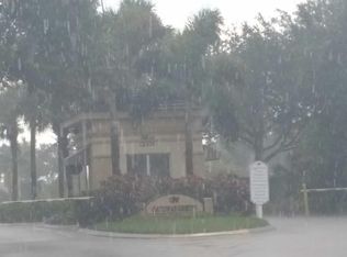 10801 Pond Ridge Dr, Fort Myers, FL 33913