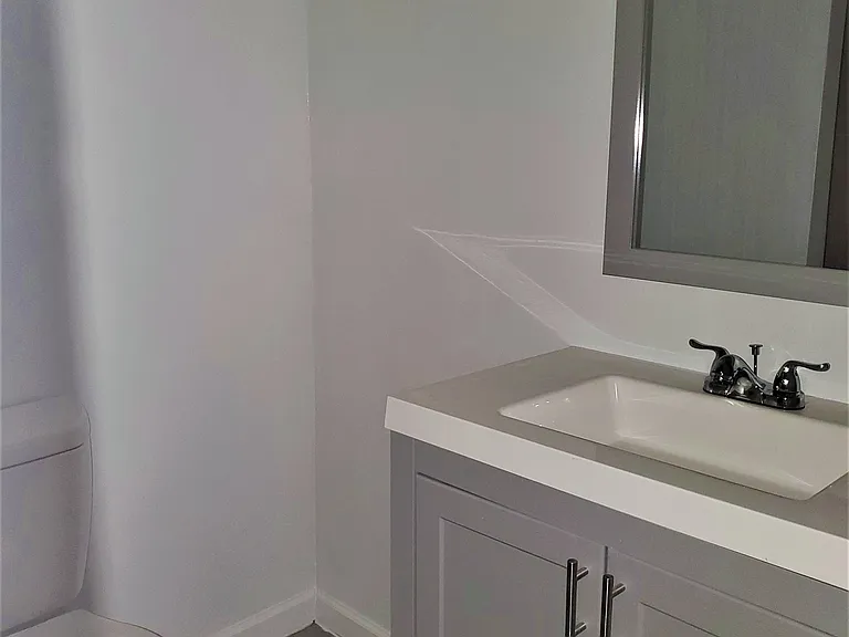 306 Main St #6 — Photo 32