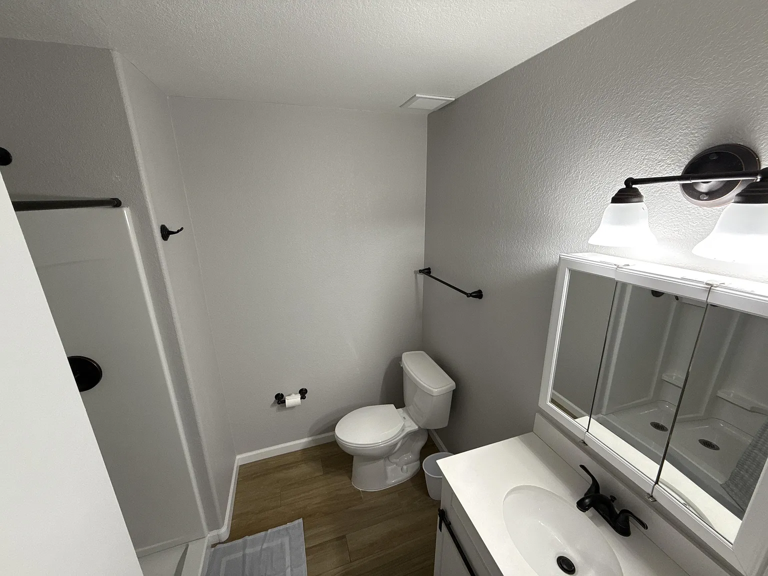 4 bed, 3.0 bath, 2685 sqft, $936 — Photo 4