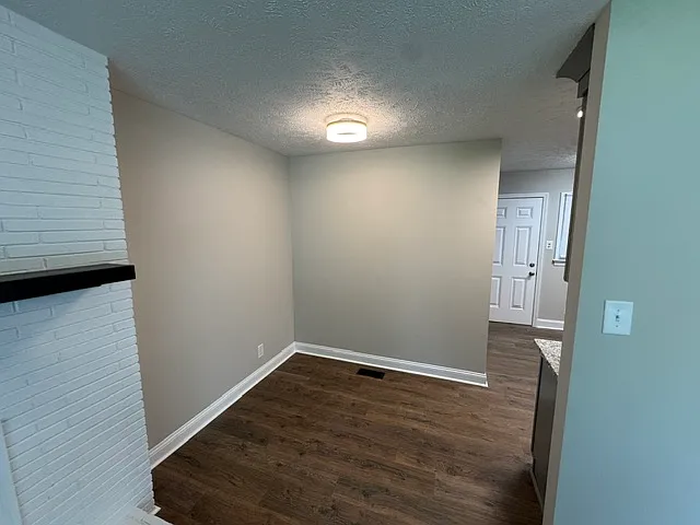 118 S Jackson St #118 — Photo 9