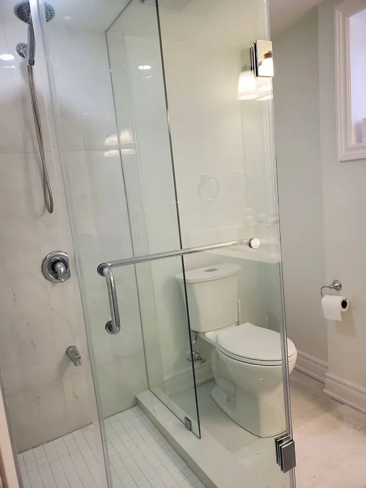 90 Ernest Ave photo 1
