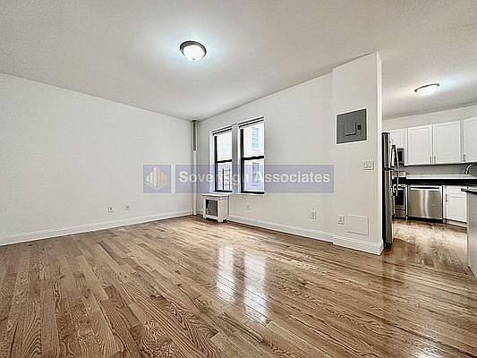 1st image of 44 Bennett Ave APT 3K