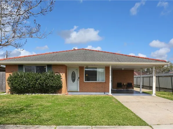 7525 Asteroid St, Violet, LA 70092