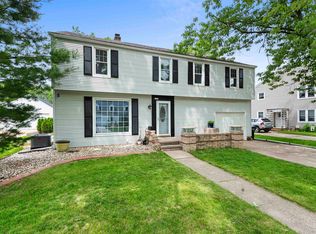 1929 N Division St, Appleton, WI 54911