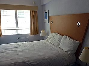 3rd image of 4130 Collins Ave #408
