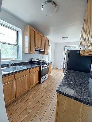 3rd image of 70-11 108th St #3L