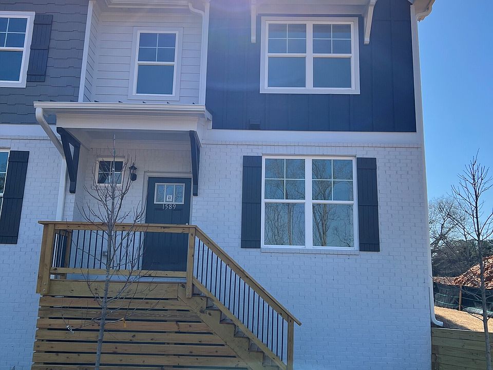 1st image of 1589 Salem Dr #77