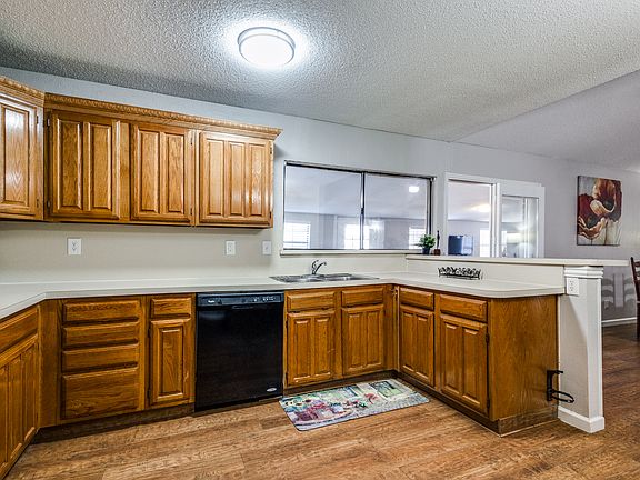 5th image of 2701 Mistywood Ln