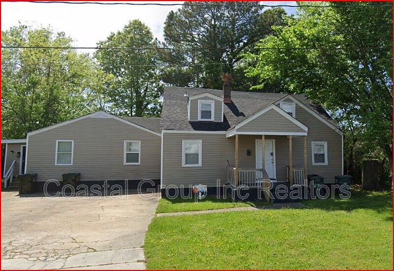 1st image of 1551 Spruce St #A