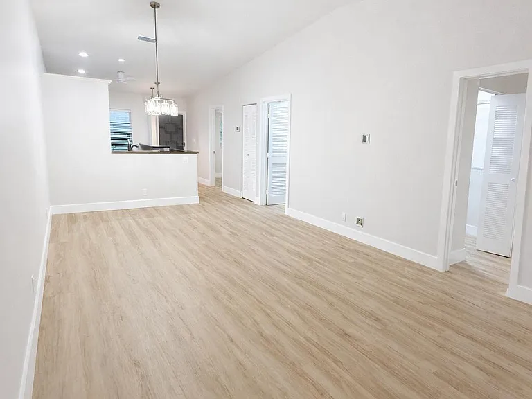 18765 Candlewick Dr — Photo 5