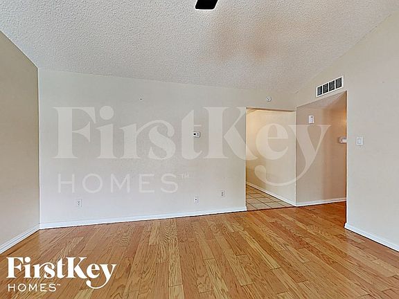 3rd image of 3505 Glenda Dr