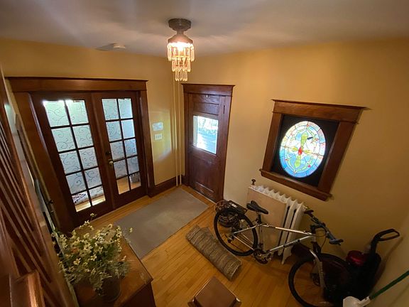 2nd image of 1278 Charles Ave #2