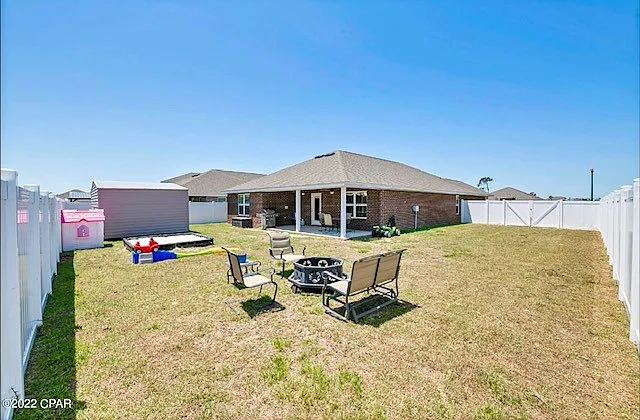 194 Spikes Cir — Photo 4