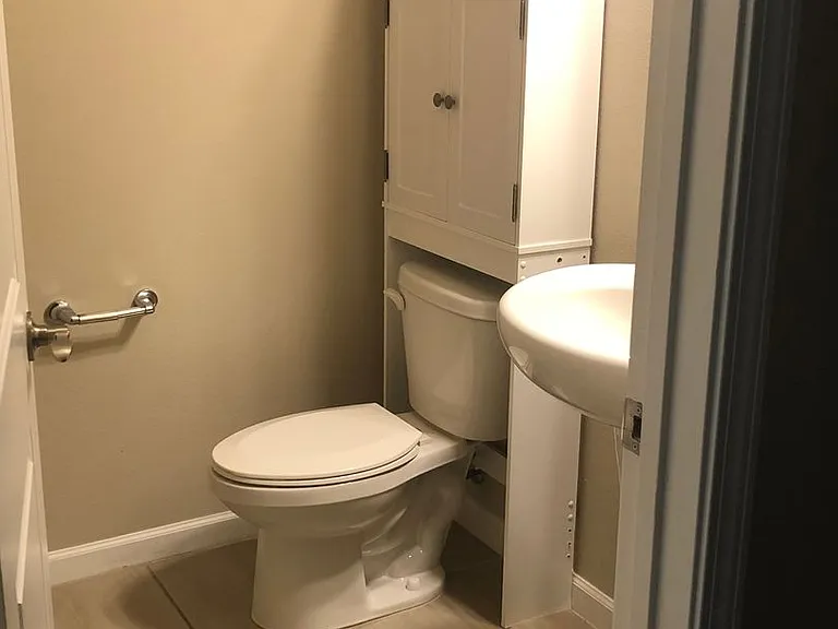 4115 Sumac Dr NW — Photo 9