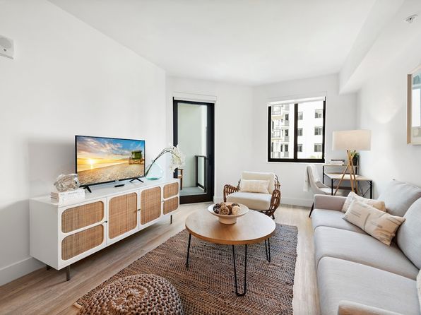 7905 NW 36th St #312