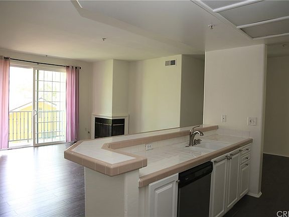3rd image of 17809 Halsted St Unit 209