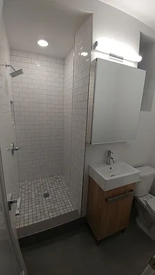 Rented by Sky Management | media 29