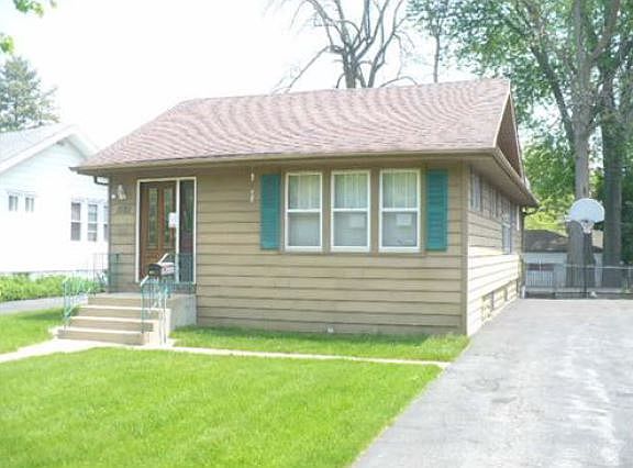 1st image of 1521 Hickory St