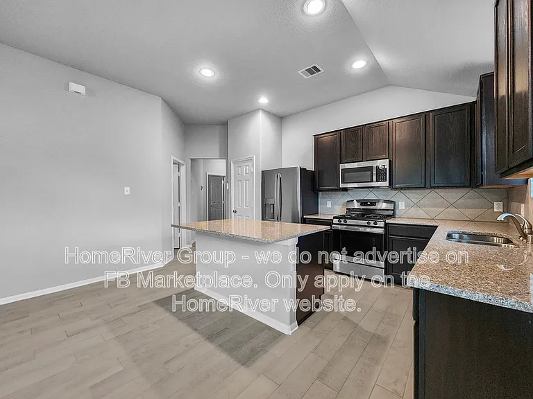 6422 Leaning Cypress Trl — Photo 6