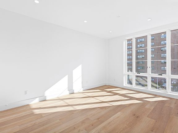 5th image of 2490 3rd Ave #2GG