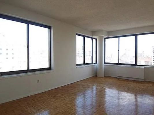 Rented by Citi Habitats | media 2