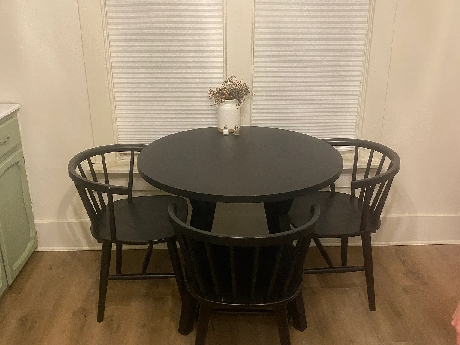 1 bed, 800 sqft, $1,600 — Photo 2