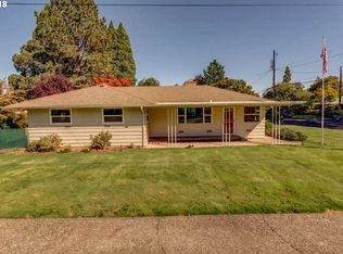 691 NW 16th St, McMinnville, OR 97128