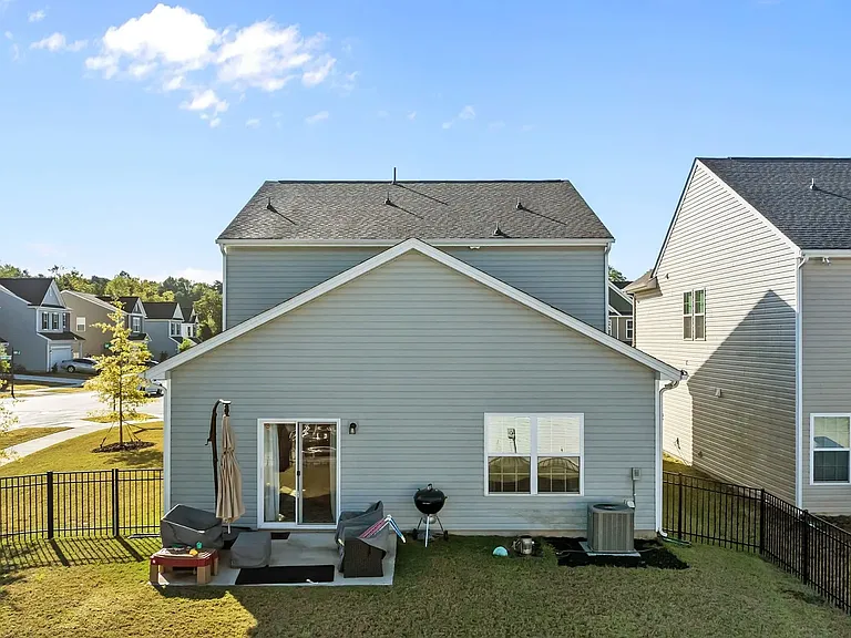 18045 Stark Way — Photo 26