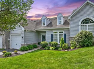 2013 Overlook Ct, Canonsburg, PA 15317