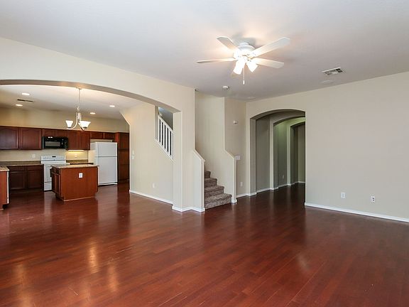3rd image of 15953 N 171st Ln