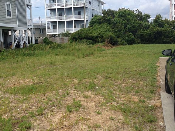 4th image of 1105 Carolina Beach Ave N