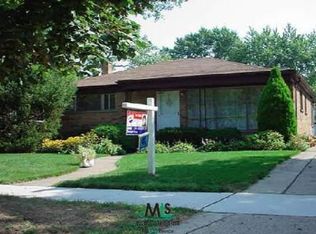 24080 Sherman St, Oak Park, MI 48237