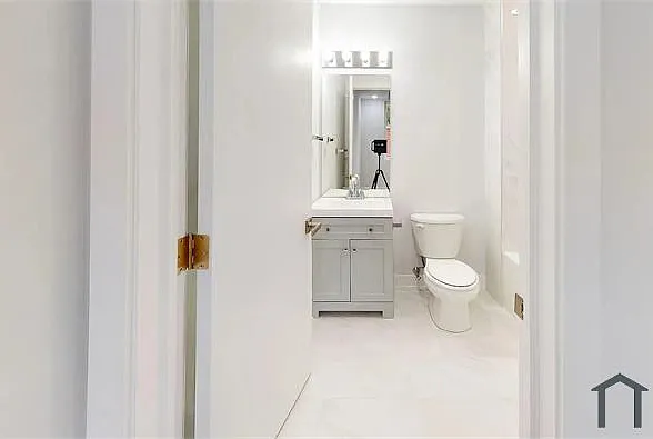 1726 W Susquehanna Ave #1B — Photo 10