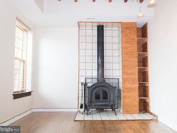 5th image of 509 S Reese St #C
