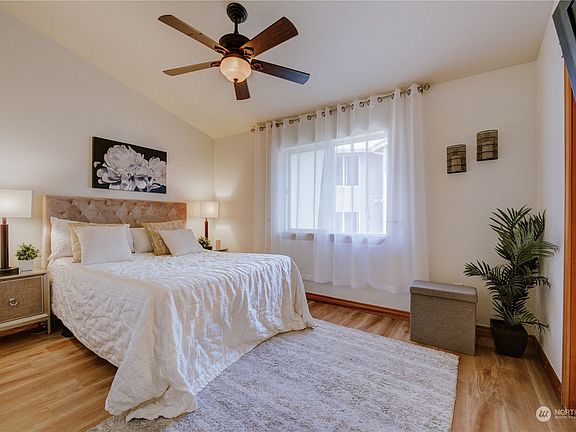 4th image of 15806 18th Avenue W #H1